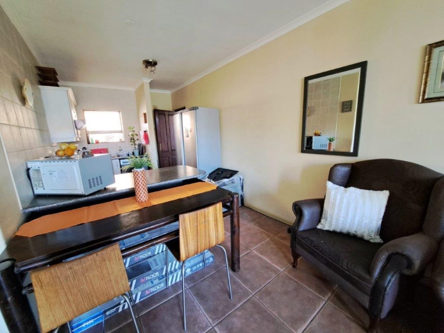 2 Bedroom Property for Sale in Gordons Bay Central Western Cape